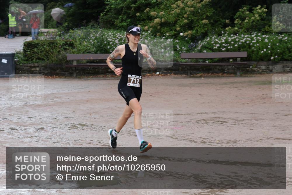 13.09.2026 - Stadtparktriathlon Emre Sener http://msf.ph/oto/10265950 13.09.2026 12:36:14 Laufen 1712, 712, 859, 877 meine-sportfotos.de