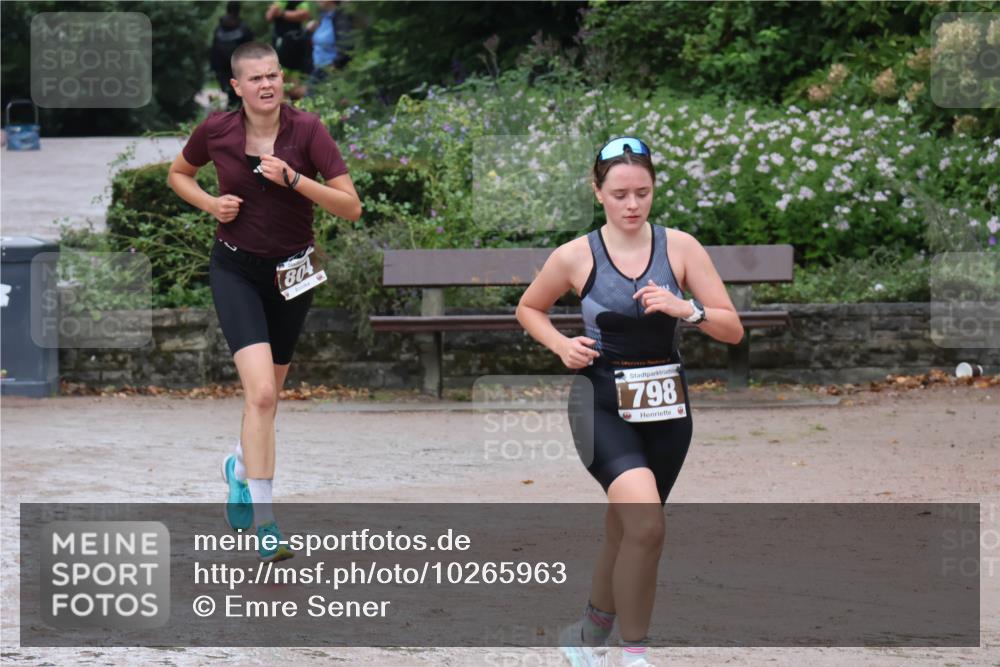 13.09.2026 - Stadtparktriathlon Emre Sener http://msf.ph/oto/10265963 13.09.2026 12:36:40 Laufen 1804, 798, 741, 754, 798, 802, 804, 839 meine-sportfotos.de