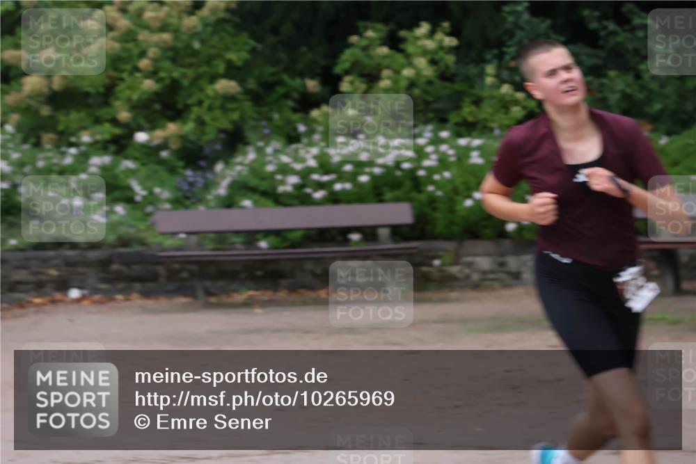 13.09.2026 - Stadtparktriathlon Emre Sener http://msf.ph/oto/10265969 13.09.2026 12:36:43 Laufen 741, 754, 798, 802, 804, 839 meine-sportfotos.de
