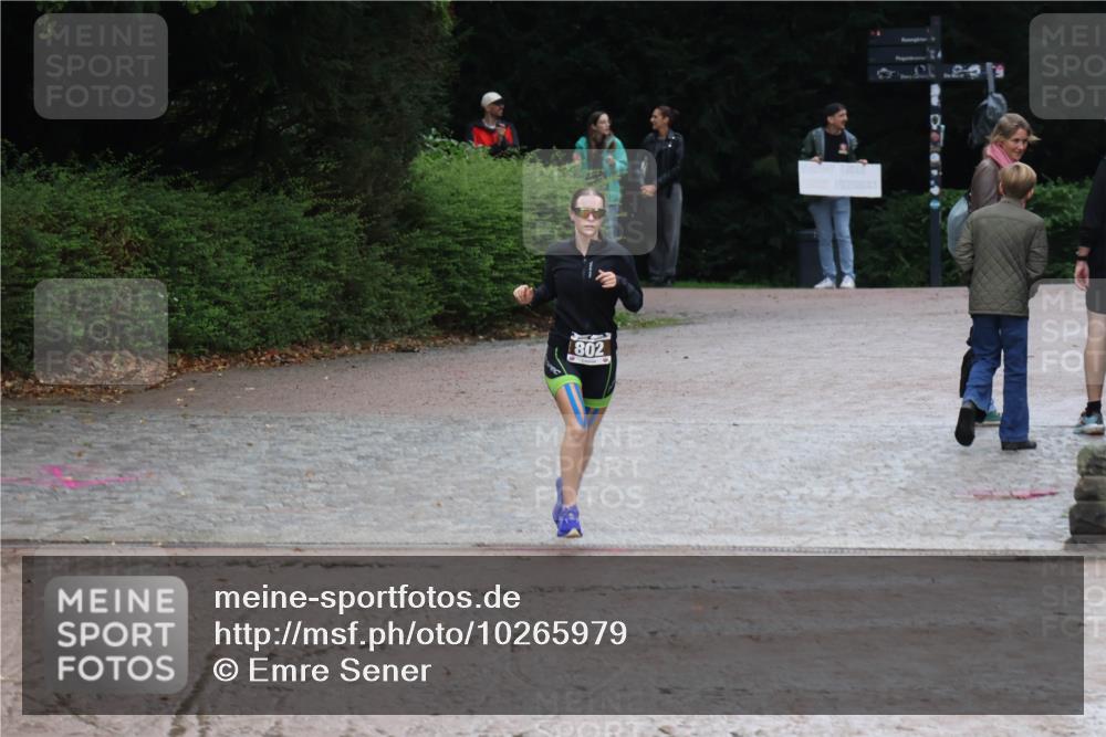 13.09.2026 - Stadtparktriathlon Emre Sener http://msf.ph/oto/10265979 13.09.2026 12:36:55 Laufen 802, 741, 754, 798, 802 meine-sportfotos.de