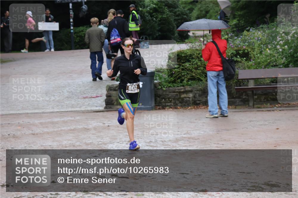 13.09.2026 - Stadtparktriathlon Emre Sener http://msf.ph/oto/10265983 13.09.2026 12:36:58 Laufen 802, 741, 754, 802 meine-sportfotos.de