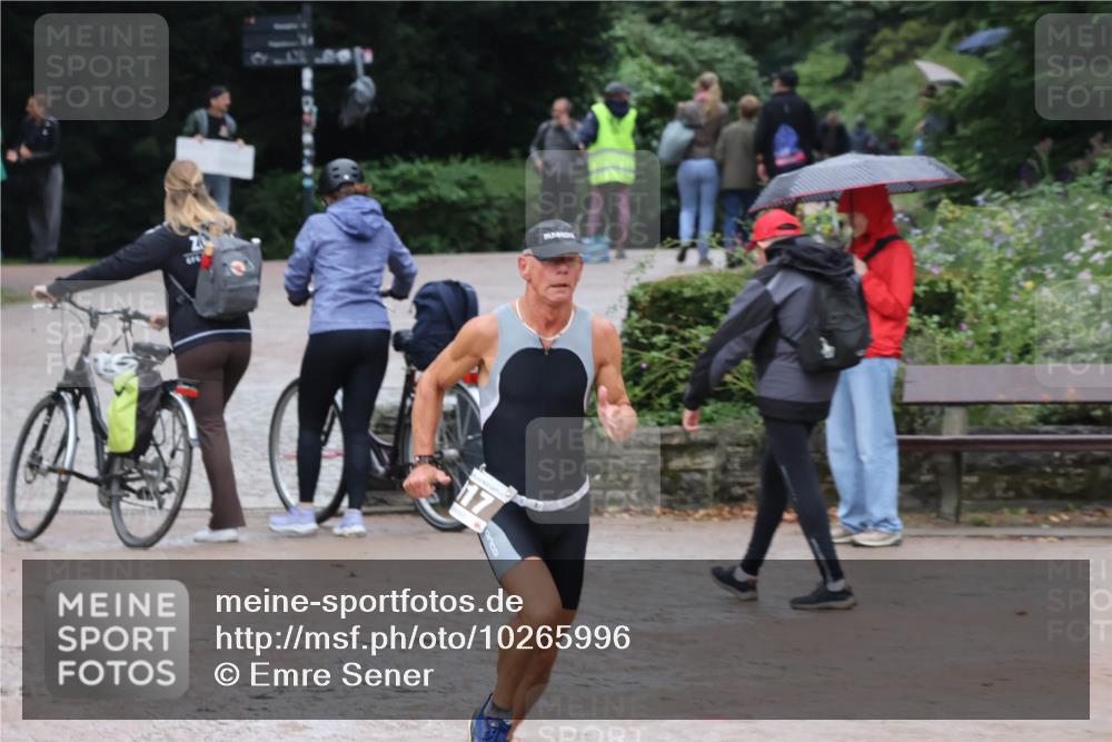 13.09.2026 - Stadtparktriathlon Emre Sener http://msf.ph/oto/10265996 13.09.2026 12:37:20 Laufen 838, 908, 916, 917 meine-sportfotos.de