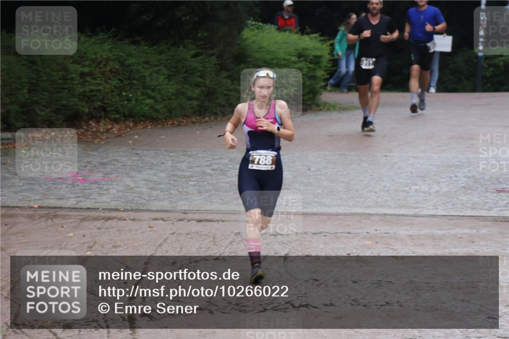 13.09.2026 - Stadtparktriathlon Emre Sener http://msf.ph/oto/10266022 13.09.2026 12:37:52 Laufen 788, 788, 853, 870, 911 meine-sportfotos.de