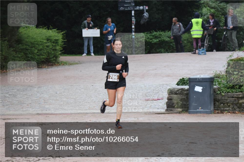 13.09.2026 - Stadtparktriathlon Emre Sener http://msf.ph/oto/10266054 13.09.2026 12:38:32 Laufen 786, 731, 757, 786, 907 meine-sportfotos.de
