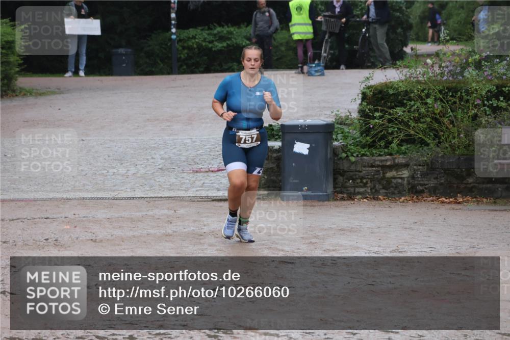 13.09.2026 - Stadtparktriathlon Emre Sener http://msf.ph/oto/10266060 13.09.2026 12:38:44 Laufen 757, 757, 786 meine-sportfotos.de