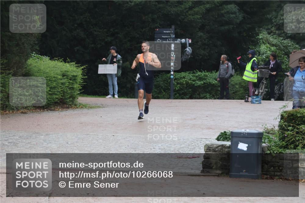 13.09.2026 - Stadtparktriathlon Emre Sener http://msf.ph/oto/10266068 13.09.2026 12:39:05 Laufen 740, 906 meine-sportfotos.de