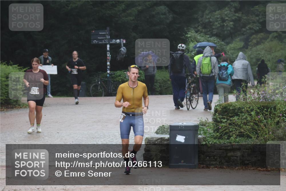 13.09.2026 - Stadtparktriathlon Emre Sener http://msf.ph/oto/10266113 13.09.2026 12:40:30 Laufen 826, 819, 748, 732, 748, 826, 829, 918, 925 meine-sportfotos.de