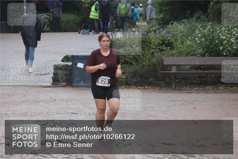 13.09.2026 - Stadtparktriathlon Emre Sener http://msf.ph/oto/10266122 13.09.2026 12:40:38 Laufen 826, 748, 826, 829, 903, 918, 925 meine-sportfotos.de