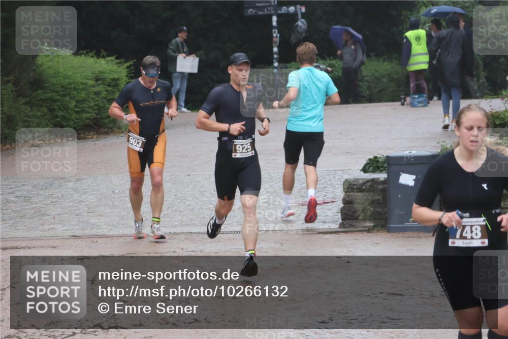 13.09.2026 - Stadtparktriathlon Emre Sener http://msf.ph/oto/10266132 13.09.2026 12:40:47 Laufen 903, 3, 231, 925, 748, 748, 826, 903, 925, 945 meine-sportfotos.de