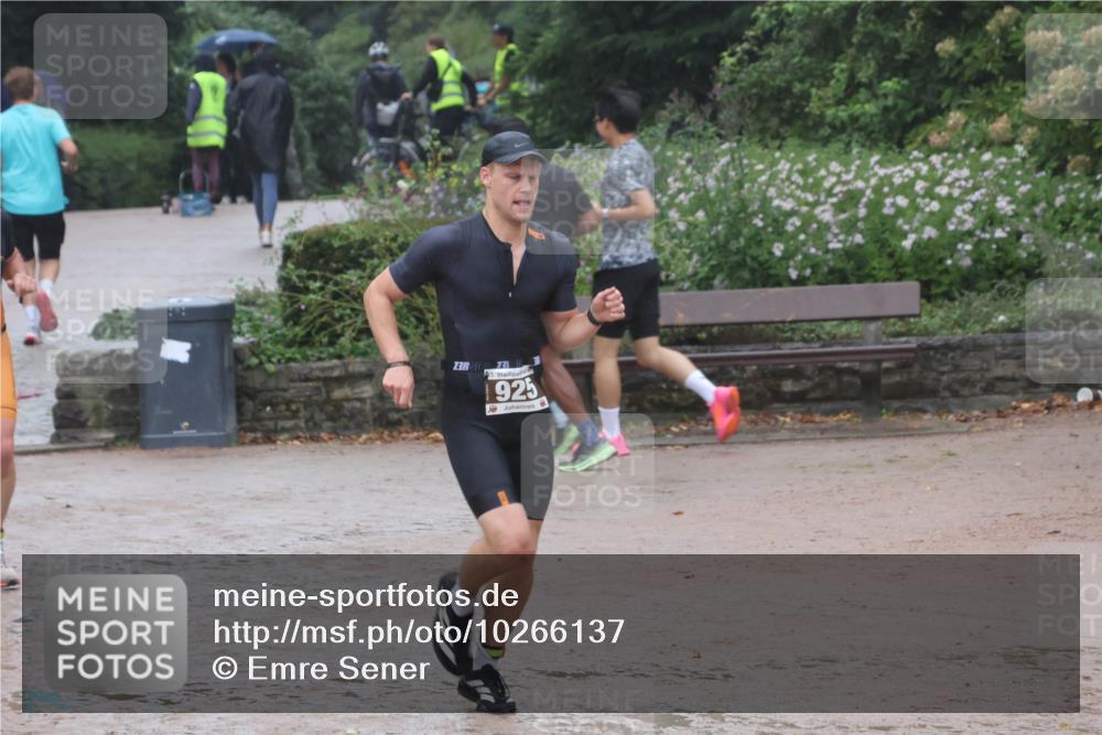 13.09.2026 - Stadtparktriathlon Emre Sener http://msf.ph/oto/10266137 13.09.2026 12:40:49 Laufen 3, 731, 5, 925, 748, 826, 903, 925, 945 meine-sportfotos.de