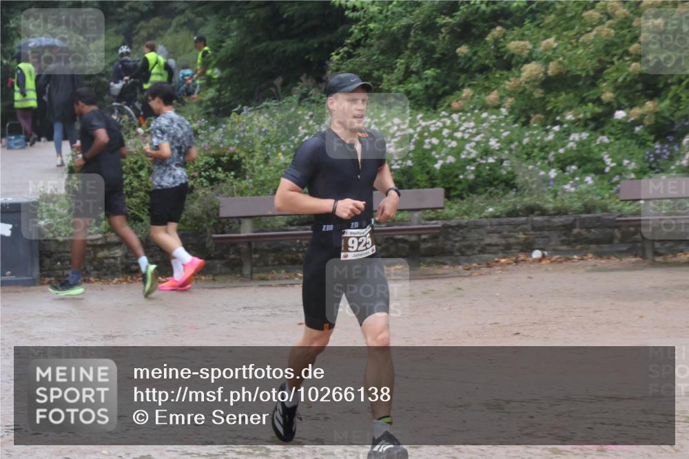 13.09.2026 - Stadtparktriathlon Emre Sener http://msf.ph/oto/10266138 13.09.2026 12:40:49 Laufen 3, 0, 231, 5, 925, 748, 826, 903, 925, 945 meine-sportfotos.de