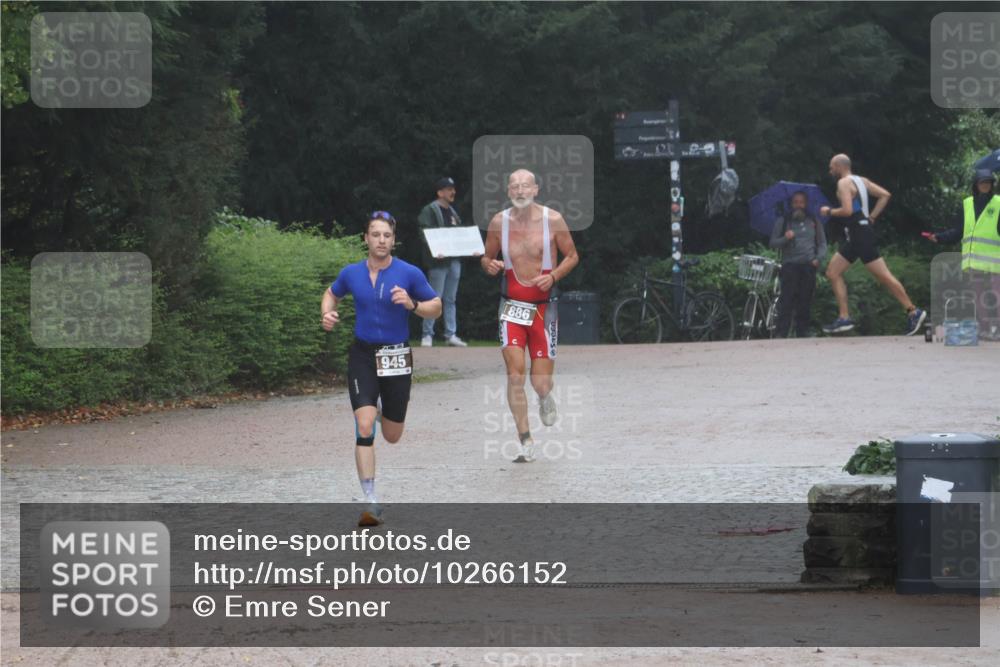 13.09.2026 - Stadtparktriathlon Emre Sener http://msf.ph/oto/10266152 13.09.2026 12:41:06 Laufen 1945, 886, 886, 945 meine-sportfotos.de