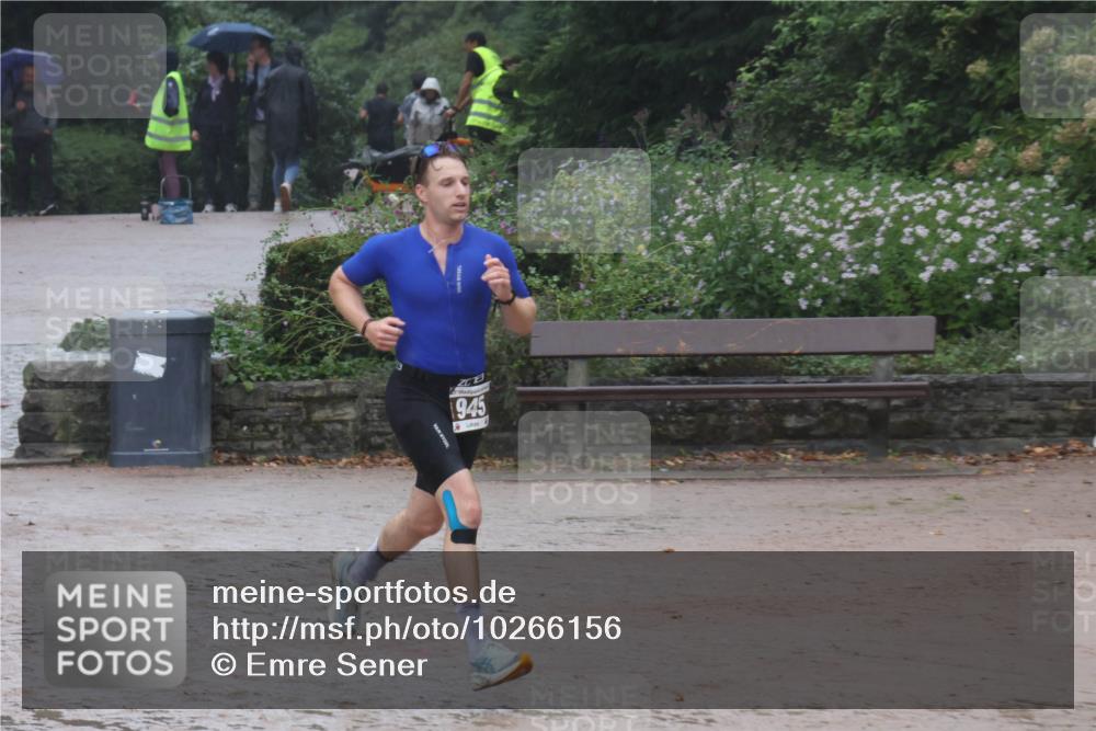 13.09.2026 - Stadtparktriathlon Emre Sener http://msf.ph/oto/10266156 13.09.2026 12:41:10 Laufen 1945, 886, 945 meine-sportfotos.de