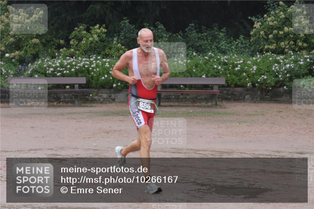 13.09.2026 - Stadtparktriathlon Emre Sener http://msf.ph/oto/10266167 13.09.2026 12:41:14 Laufen 886, 758, 886, 945 meine-sportfotos.de