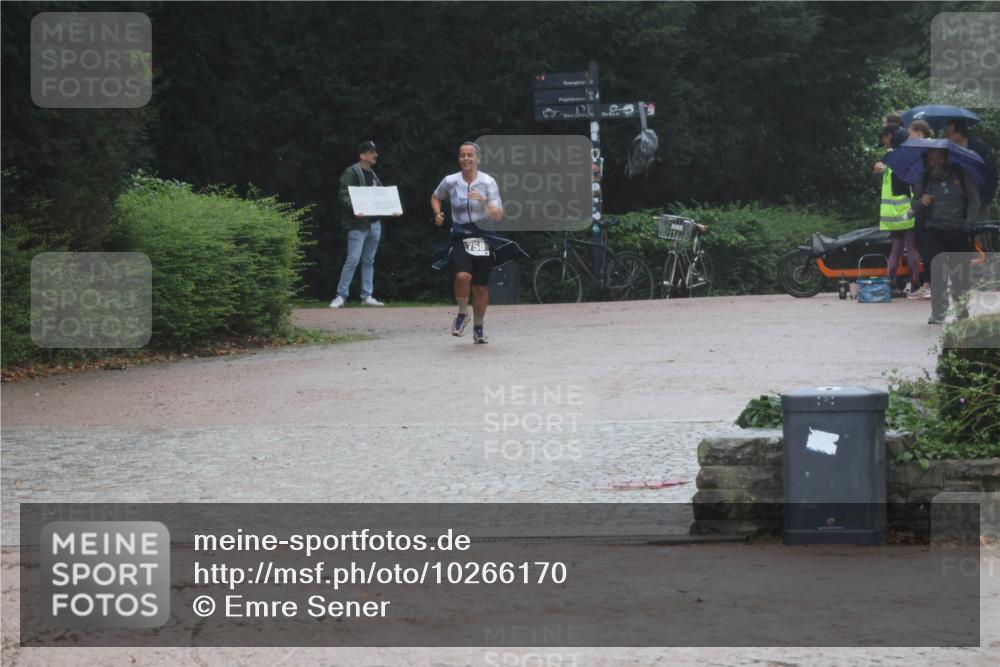 13.09.2026 - Stadtparktriathlon Emre Sener http://msf.ph/oto/10266170 13.09.2026 12:41:19 Laufen 758, 758, 886, 1021 meine-sportfotos.de