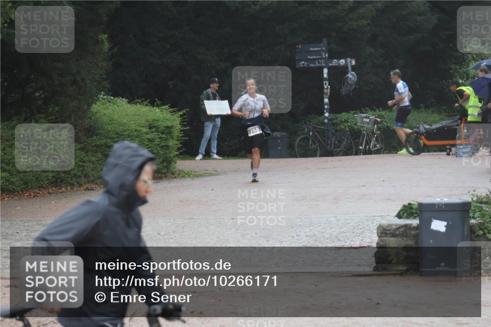 13.09.2026 - Stadtparktriathlon Emre Sener http://msf.ph/oto/10266171 13.09.2026 12:41:19 Laufen 758, 758, 886, 1021 meine-sportfotos.de