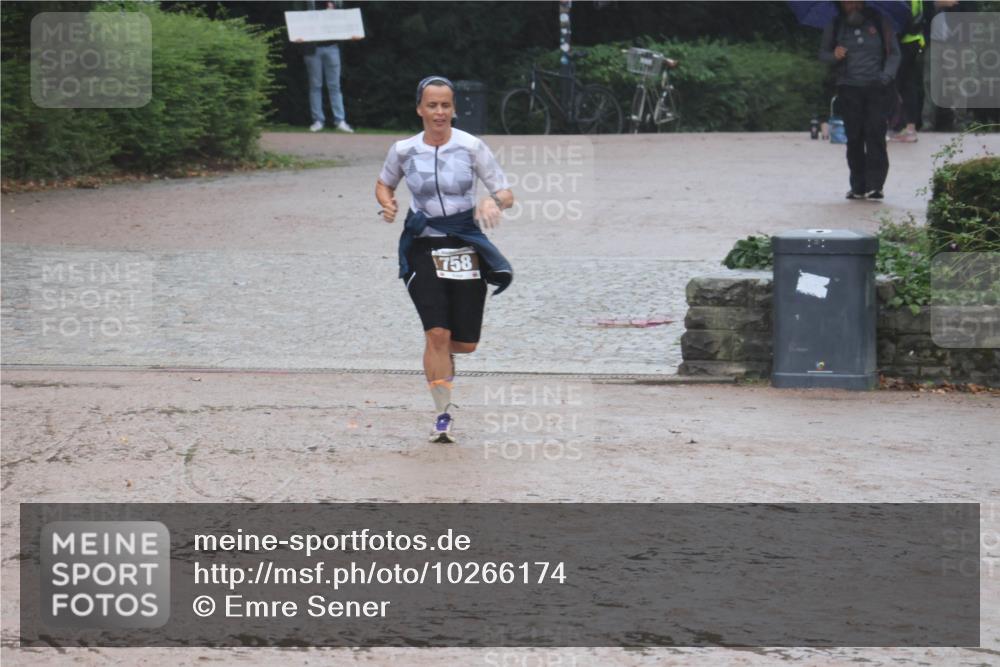 13.09.2026 - Stadtparktriathlon Emre Sener http://msf.ph/oto/10266174 13.09.2026 12:41:26 Laufen 758, 758, 1021 meine-sportfotos.de