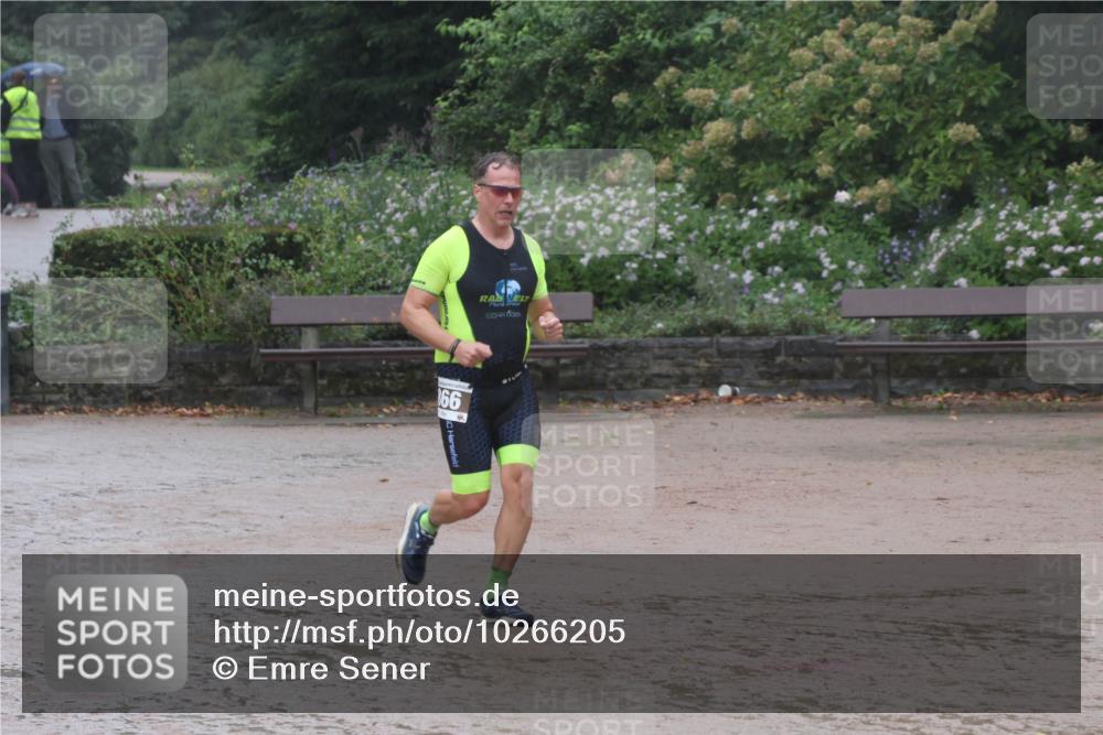 13.09.2026 - Stadtparktriathlon Emre Sener http://msf.ph/oto/10266205 13.09.2026 12:42:02 Laufen 166, 807, 866, 895 meine-sportfotos.de