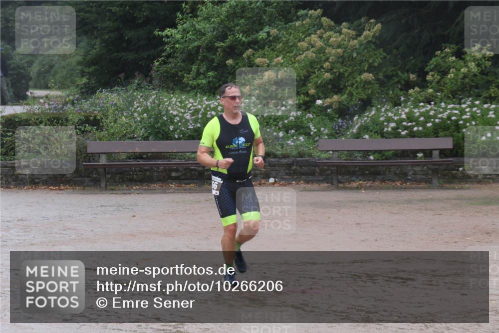 13.09.2026 - Stadtparktriathlon Emre Sener http://msf.ph/oto/10266206 13.09.2026 12:42:02 Laufen 807, 866, 895 meine-sportfotos.de