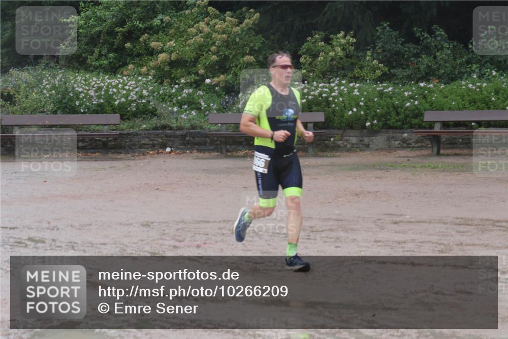 13.09.2026 - Stadtparktriathlon Emre Sener http://msf.ph/oto/10266209 13.09.2026 12:42:03 Laufen 99, 807, 866, 895 meine-sportfotos.de