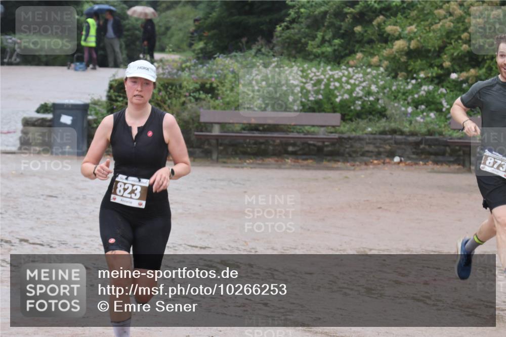 13.09.2026 - Stadtparktriathlon Emre Sener http://msf.ph/oto/10266253 13.09.2026 12:43:13 Laufen 1873, 823, 738, 750, 823, 873, 905, 946 meine-sportfotos.de