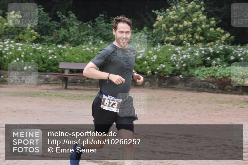 13.09.2026 - Stadtparktriathlon Emre Sener http://msf.ph/oto/10266257 13.09.2026 12:43:14 Laufen 873, 738, 750, 823, 873, 905, 946 meine-sportfotos.de