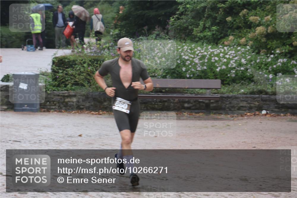 13.09.2026 - Stadtparktriathlon Emre Sener http://msf.ph/oto/10266271 13.09.2026 12:43:46 Laufen 860, 751, 799, 835, 860 meine-sportfotos.de
