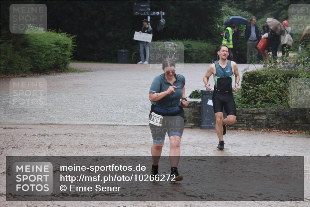 13.09.2026 - Stadtparktriathlon Emre Sener http://msf.ph/oto/10266272 13.09.2026 12:43:47 Laufen 799, 751, 799, 835, 860 meine-sportfotos.de