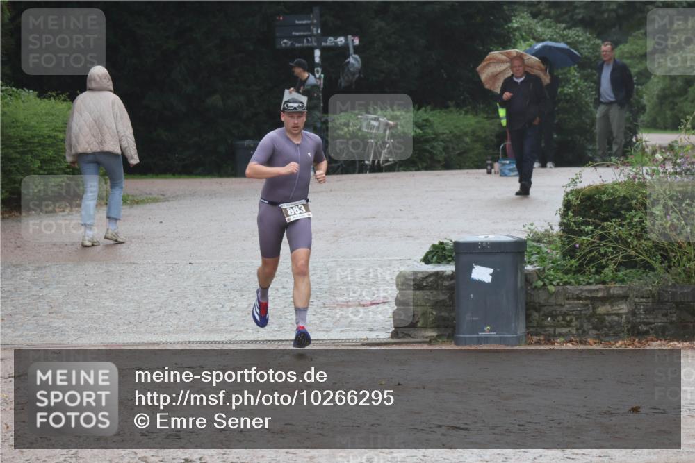 13.09.2026 - Stadtparktriathlon Emre Sener http://msf.ph/oto/10266295 13.09.2026 12:44:11 Laufen 863, 751, 805, 863 meine-sportfotos.de