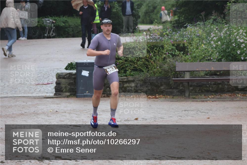 13.09.2026 - Stadtparktriathlon Emre Sener http://msf.ph/oto/10266297 13.09.2026 12:44:13 Laufen 5, 863, 751, 805, 863, 865 meine-sportfotos.de