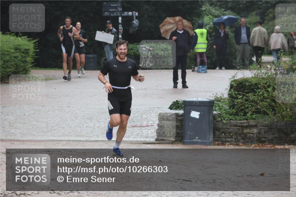 13.09.2026 - Stadtparktriathlon Emre Sener http://msf.ph/oto/10266303 13.09.2026 12:44:31 Laufen 744, 865, 871 meine-sportfotos.de