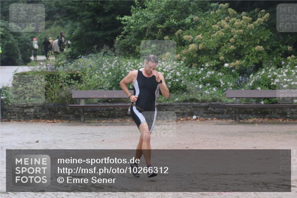 13.09.2026 - Stadtparktriathlon Emre Sener http://msf.ph/oto/10266312 13.09.2026 12:44:42 Laufen 744, 865, 871 meine-sportfotos.de