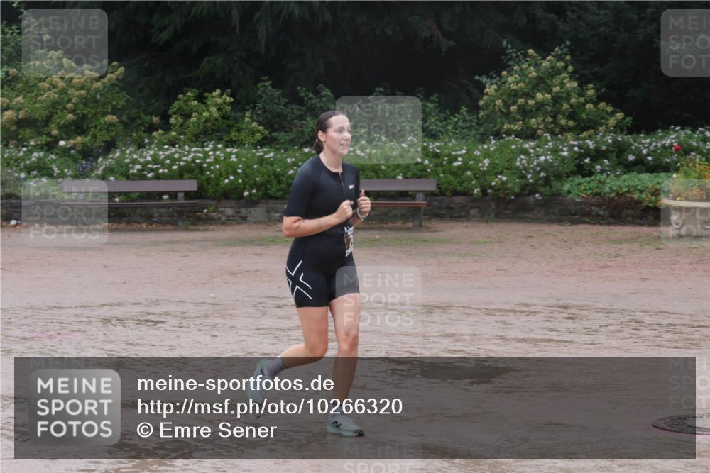 13.09.2026 - Stadtparktriathlon Emre Sener http://msf.ph/oto/10266320 13.09.2026 12:44:50 Laufen 744, 871, 939 meine-sportfotos.de