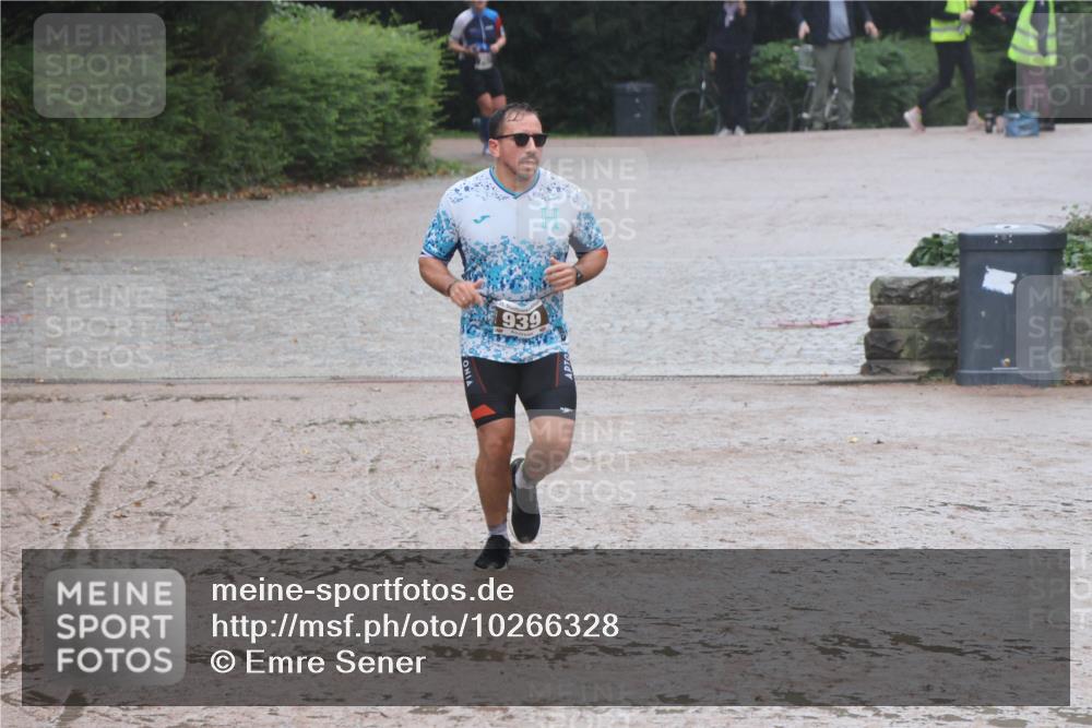 13.09.2026 - Stadtparktriathlon Emre Sener http://msf.ph/oto/10266328 13.09.2026 12:45:02 Laufen 939, 744, 767, 939, 985 meine-sportfotos.de
