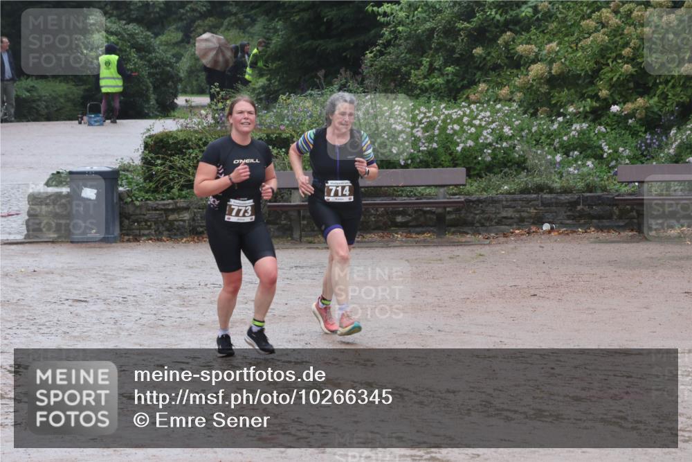 13.09.2026 - Stadtparktriathlon Emre Sener http://msf.ph/oto/10266345 13.09.2026 12:45:23 Laufen 714, 714, 767, 773, 985 meine-sportfotos.de