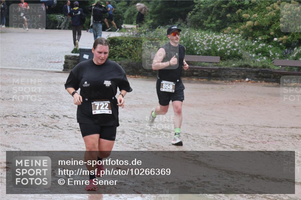 13.09.2026 - Stadtparktriathlon Emre Sener http://msf.ph/oto/10266369 13.09.2026 12:46:00 Laufen 722, 858, 722, 795, 858, 1017 meine-sportfotos.de