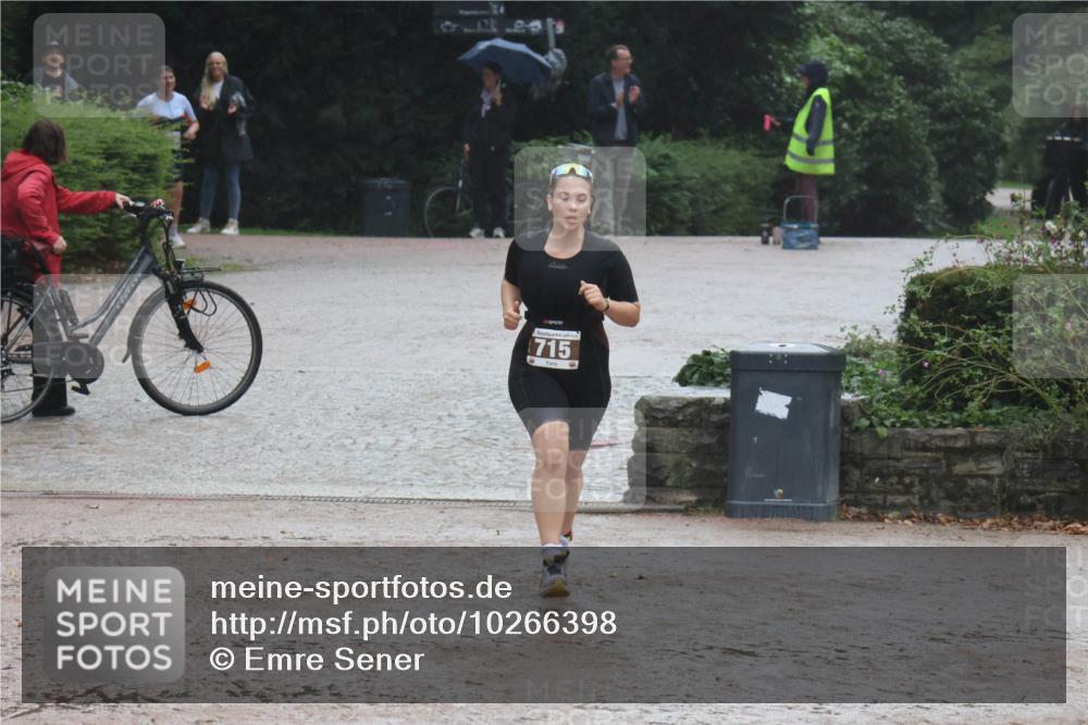 13.09.2026 - Stadtparktriathlon Emre Sener http://msf.ph/oto/10266398 13.09.2026 12:46:45 Laufen 715, 715, 856 meine-sportfotos.de