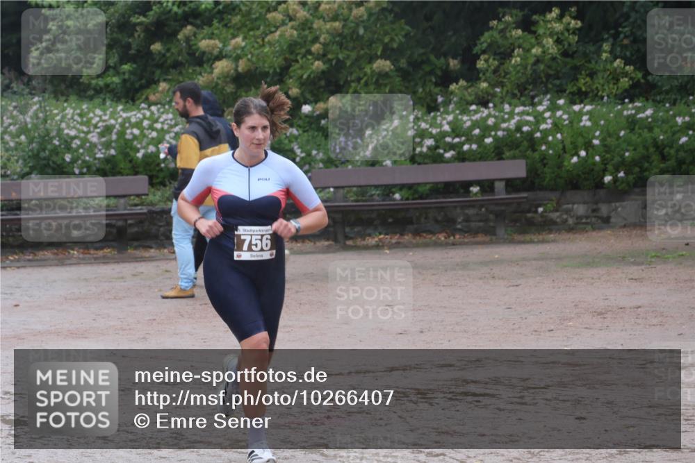 13.09.2026 - Stadtparktriathlon Emre Sener http://msf.ph/oto/10266407 13.09.2026 12:47:04 Laufen 1756, 715, 756, 856, 952 meine-sportfotos.de