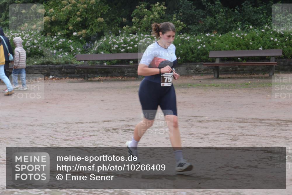 13.09.2026 - Stadtparktriathlon Emre Sener http://msf.ph/oto/10266409 13.09.2026 12:47:05 Laufen 75, 715, 756, 856, 952 meine-sportfotos.de