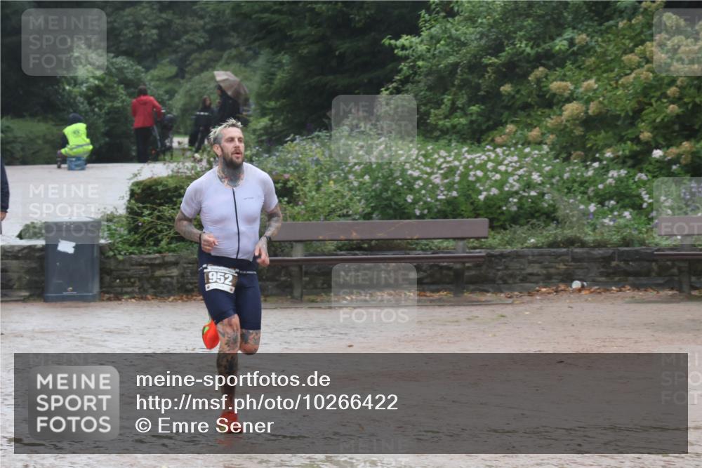 13.09.2026 - Stadtparktriathlon Emre Sener http://msf.ph/oto/10266422 13.09.2026 12:47:21 Laufen 952, 756, 952 meine-sportfotos.de