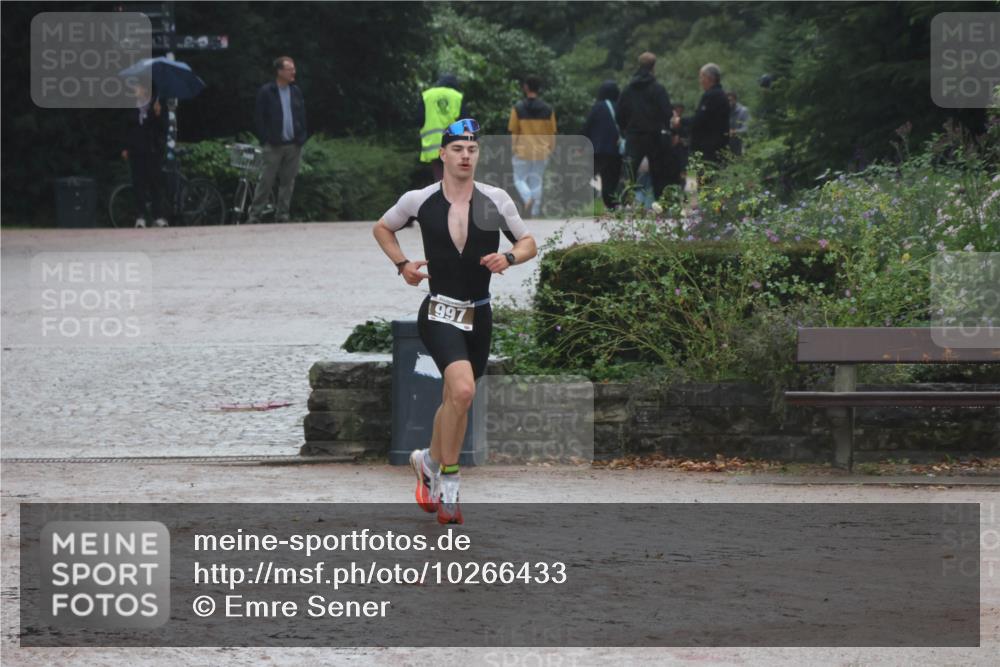 13.09.2026 - Stadtparktriathlon Emre Sener http://msf.ph/oto/10266433 13.09.2026 12:48:02 Laufen 997, 997 meine-sportfotos.de