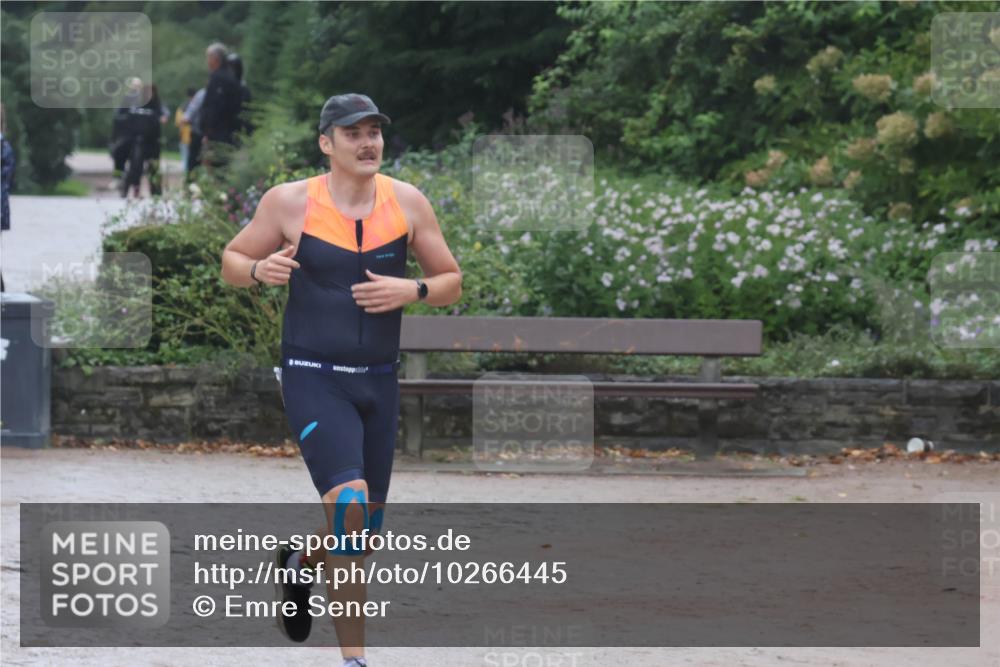 13.09.2026 - Stadtparktriathlon Emre Sener http://msf.ph/oto/10266445 13.09.2026 12:48:29 Laufen 831, 869, 926 meine-sportfotos.de