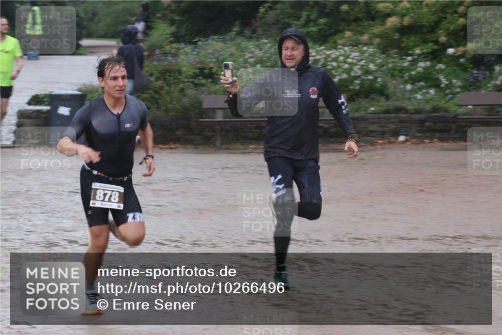 13.09.2026 - Stadtparktriathlon Emre Sener http://msf.ph/oto/10266496 13.09.2026 12:50:24 Laufen 1878, 3, 2009, 2024, 761, 878, 933 meine-sportfotos.de