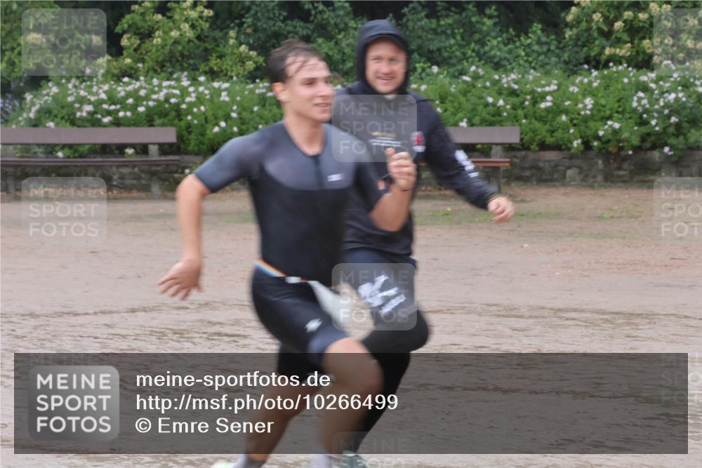13.09.2026 - Stadtparktriathlon Emre Sener http://msf.ph/oto/10266499 13.09.2026 12:50:25 Laufen 761, 878, 933 meine-sportfotos.de