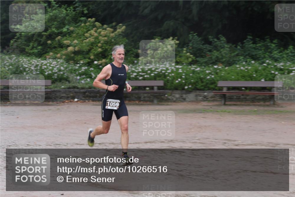 13.09.2026 - Stadtparktriathlon Emre Sener http://msf.ph/oto/10266516 13.09.2026 12:51:00 Laufen 1059, 729, 785, 1059 meine-sportfotos.de