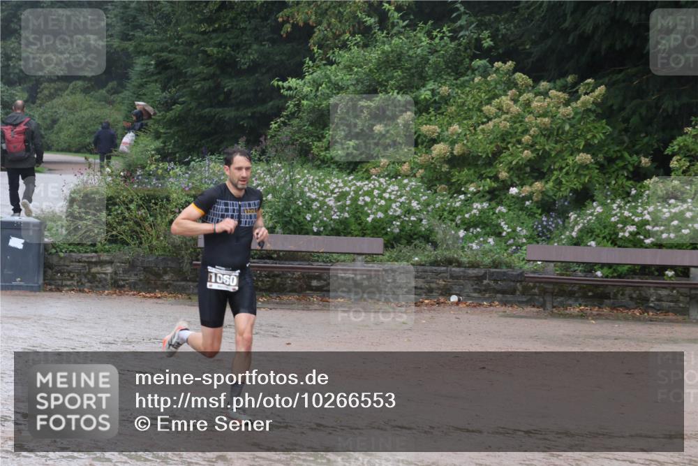 13.09.2026 - Stadtparktriathlon Emre Sener http://msf.ph/oto/10266553 13.09.2026 12:52:45 Laufen 1050, 851, 1036, 1060 meine-sportfotos.de
