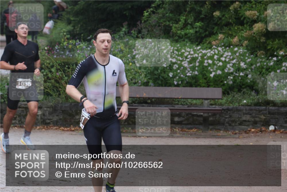 13.09.2026 - Stadtparktriathlon Emre Sener http://msf.ph/oto/10266562 13.09.2026 12:52:58 Laufen 851, 934, 964, 965, 1030, 1036 meine-sportfotos.de