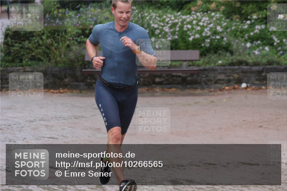 13.09.2026 - Stadtparktriathlon Emre Sener http://msf.ph/oto/10266565 13.09.2026 12:53:15 Laufen 934, 964, 965, 1030 meine-sportfotos.de