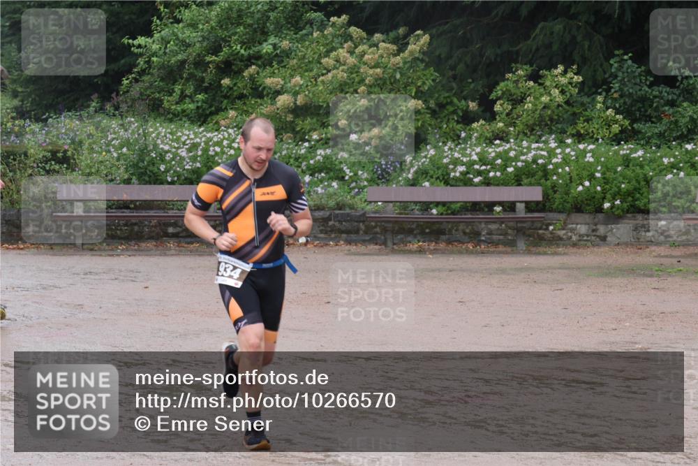 13.09.2026 - Stadtparktriathlon Emre Sener http://msf.ph/oto/10266570 13.09.2026 12:53:18 Laufen 934, 884, 934, 964, 965, 1030 meine-sportfotos.de