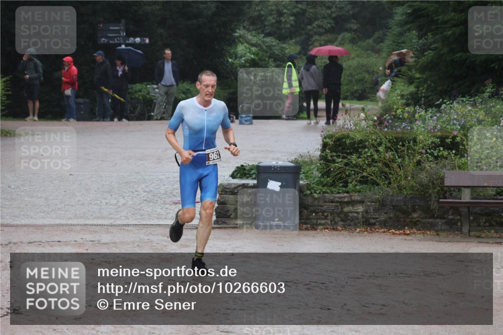 13.09.2026 - Stadtparktriathlon Emre Sener http://msf.ph/oto/10266603 13.09.2026 12:54:29 Laufen 196, 915, 962 meine-sportfotos.de